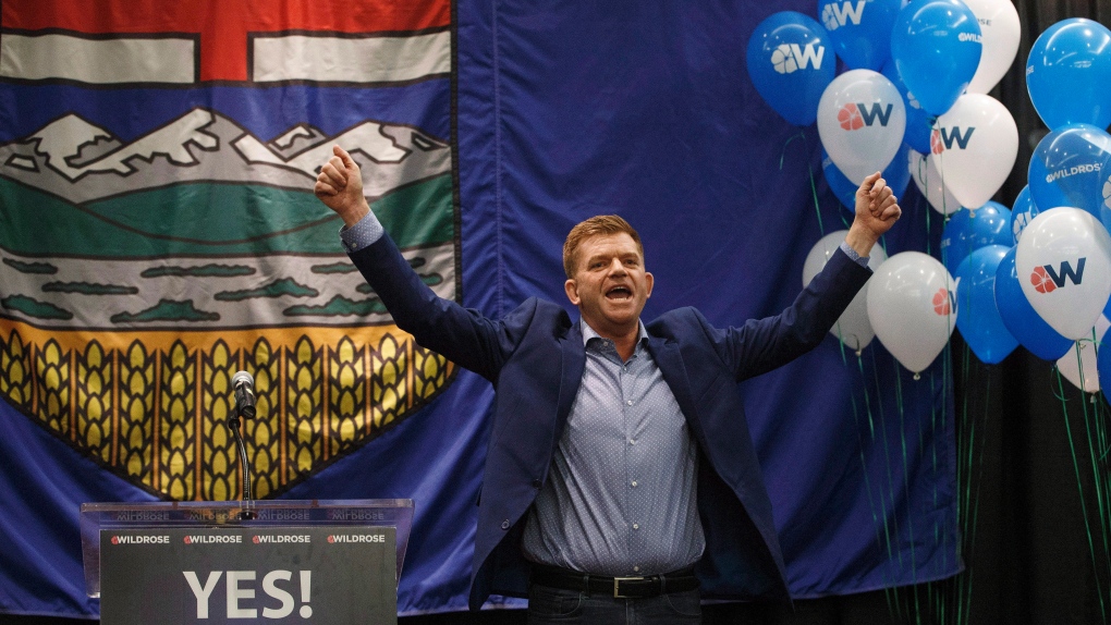 Brian Jean celebrates the yes vote during the Unity Vote at the Wildrose Special General Meeting in Red Deer Alta, on Saturday July 22, 2017. (Jason Franson/The Canadian Press)