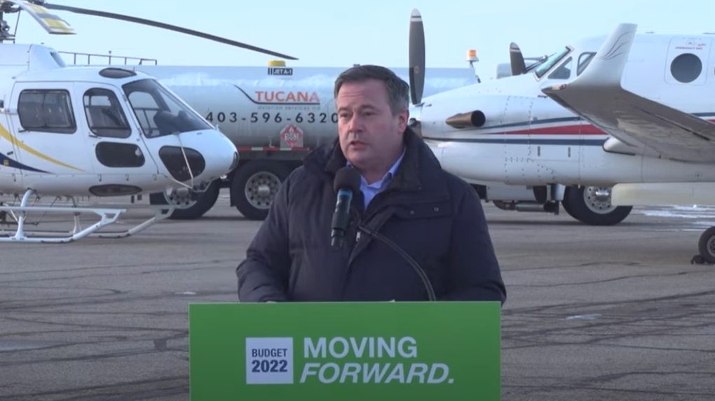 Premier Jason Kenney announces the $7.5 million investment outlined in budget 2022 to help expand the Red Deer Regional Airport on Monday, Feb. 28, 2022 (Source: Government of Alberta).