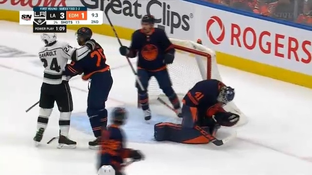 NHL on X: Just Darnell Nurse (@drtwofive) showing off some
