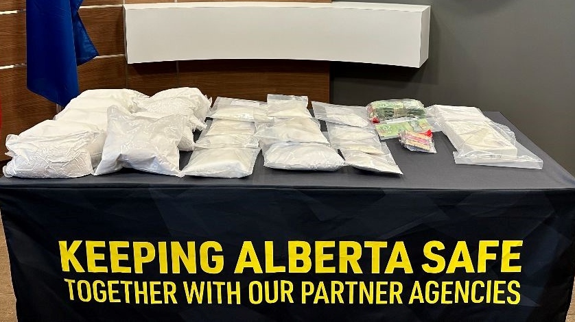 Drugs and money seized in Edmonton as part of an investigation by by Alberta Law Enforcement Response Teams. (Source: ALERT)