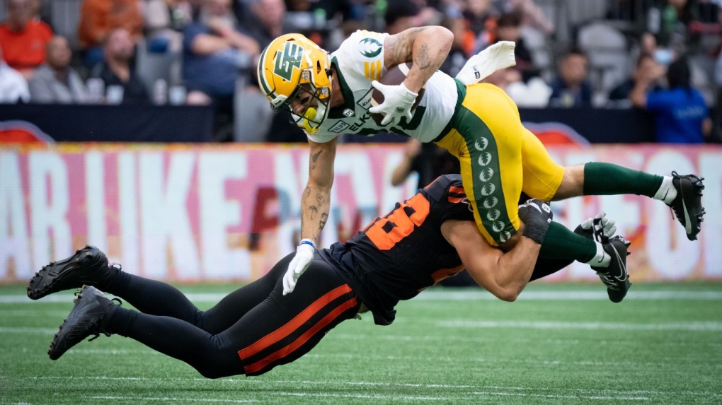 Super Bowl's first male cheerleaders ready to break down stereotypes