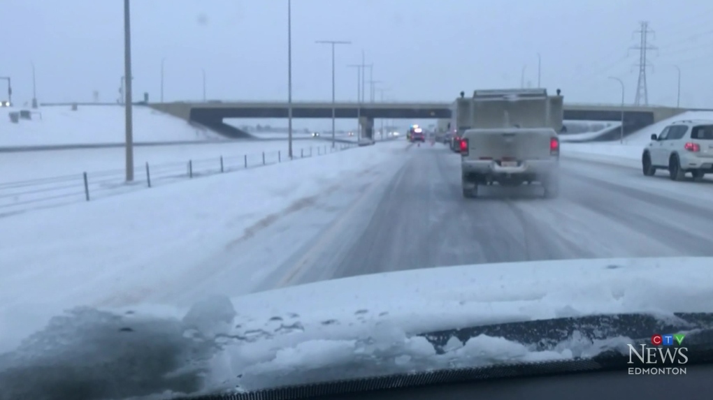 Snowfall causes havoc on Edmonton roads