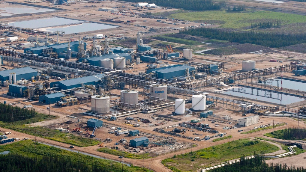 Wildfire burns out of control near Suncor in northern Alberta | CTV News